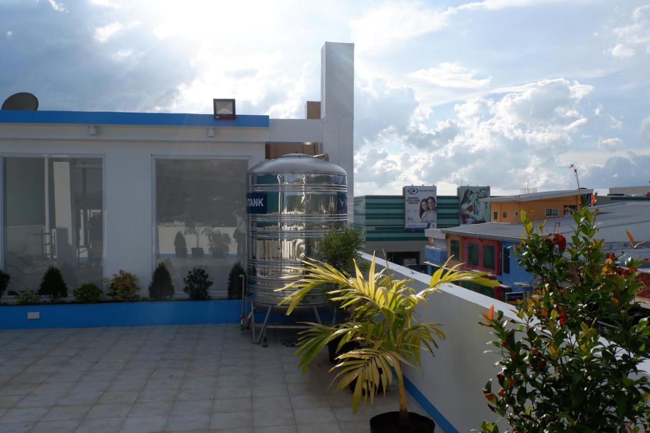 Rosetta Guest House Ormoc Eksteriør bilde