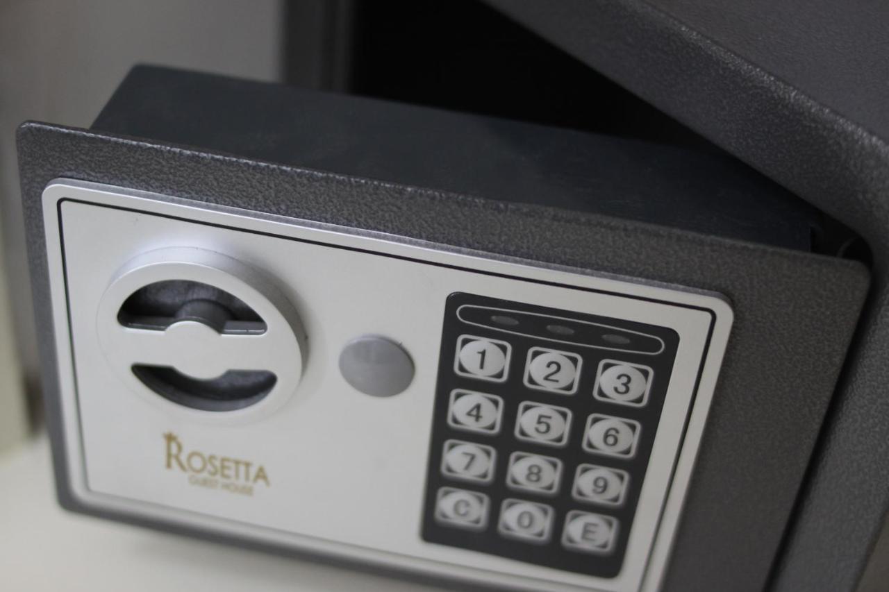 Rosetta Guest House Ormoc Eksteriør bilde